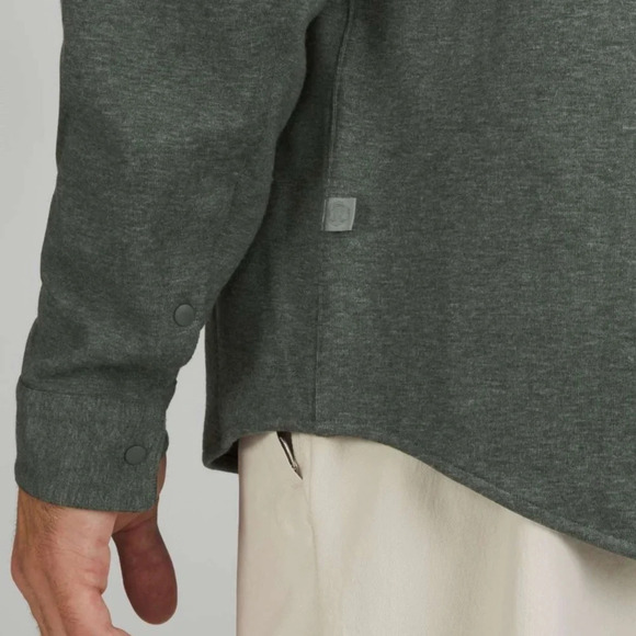 Men's Lululemon Soft Knit Overshirt Size Small Mossy Green Gray - Picture 11 of 16